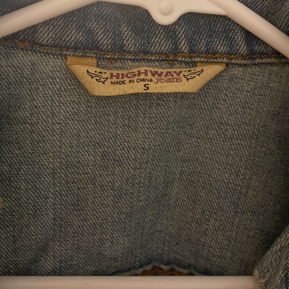 Jean jacket - Picture 3 of 5